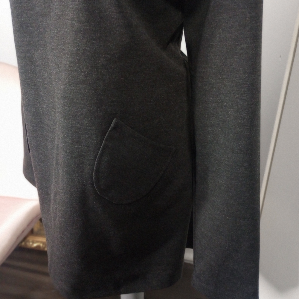 Charcoal Shannon Passero Gray Women's Hoodie - Picture 11 of 11